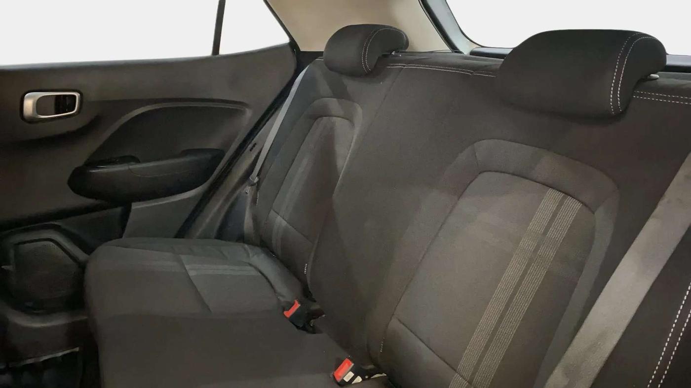 2020 Hyundai VENUE SX 1.0 TURBO, Petrol, Manual, 30,467 km, Right Side Rear Door Cabin