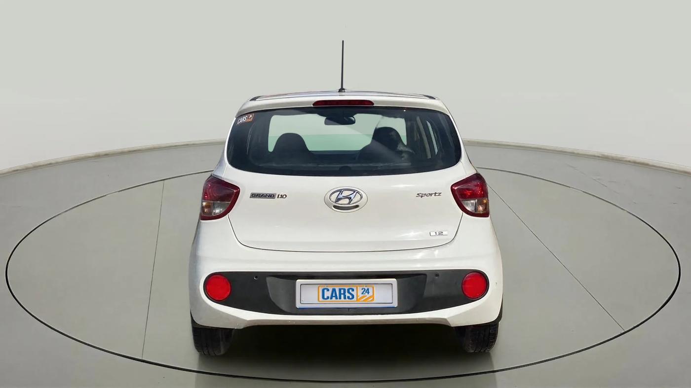 2017 Hyundai Grand i10 SPORTZ 1.2 KAPPA VTVT, Petrol, Manual, 17,354 km, Back/Rear