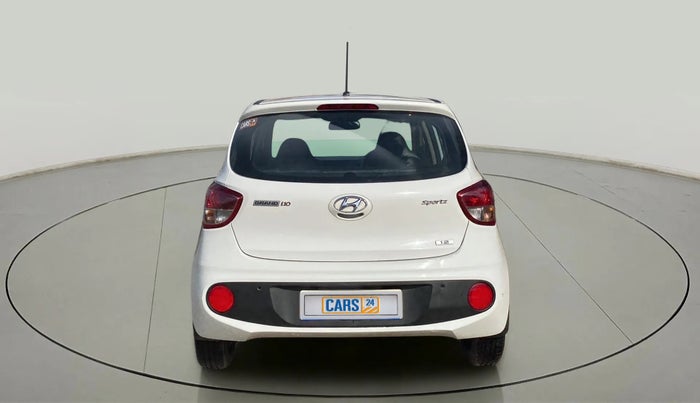 2017 Hyundai Grand i10 SPORTZ 1.2 KAPPA VTVT, Petrol, Manual, 17,354 km, Back/Rear