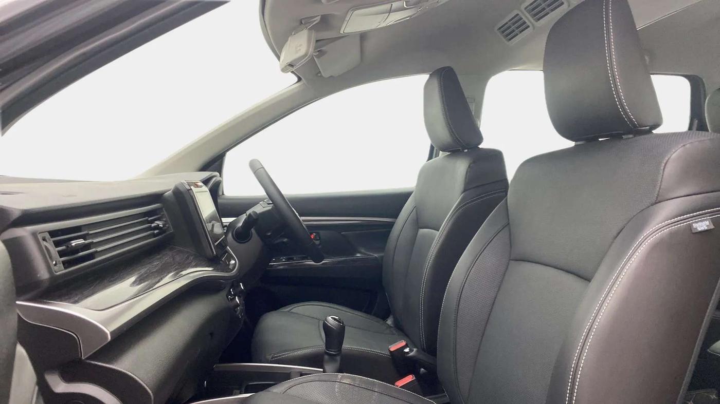 2022 Maruti XL6 ALPHA PLUS MT, Petrol, Manual, 7,386 km, Right Side Front Door Cabin
