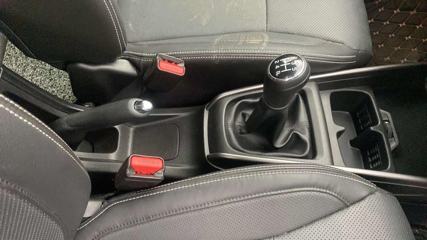 2022 Maruti XL6 ALPHA PLUS MT, Petrol, Manual, 7,386 km, Gear Lever