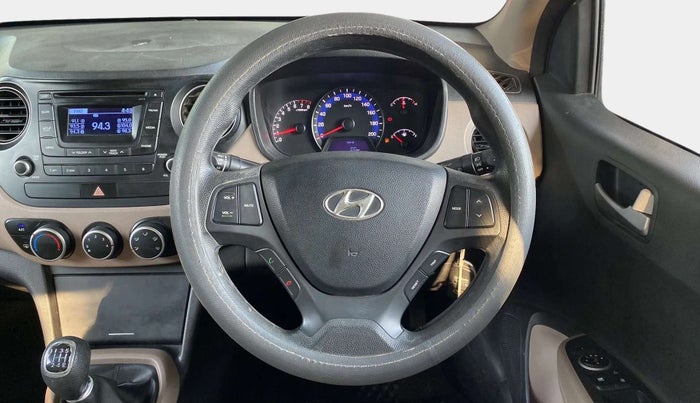 2014 Hyundai Xcent S 1.2, Petrol, Manual, 23,798 km, Steering Wheel Close Up