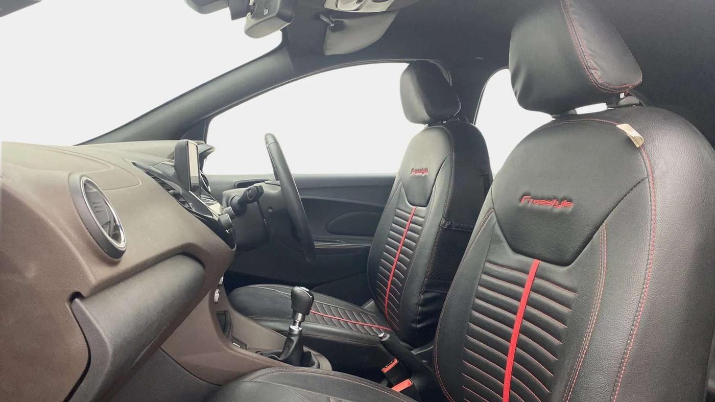 2019 Ford FREESTYLE TITANIUM PLUS 1.5 DIESEL, Diesel, Manual, 25,820 km, Right Side Front Door Cabin