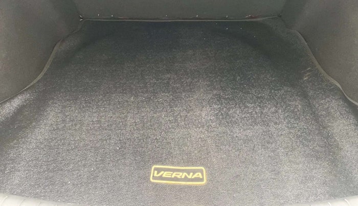2020 Hyundai Verna SX 1.5 VTVT, Petrol, Manual, 29,321 km, Boot Inside