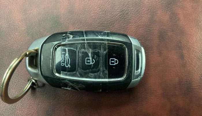 2020 Hyundai Verna SX 1.5 VTVT, Petrol, Manual, 29,321 km, Key Close Up