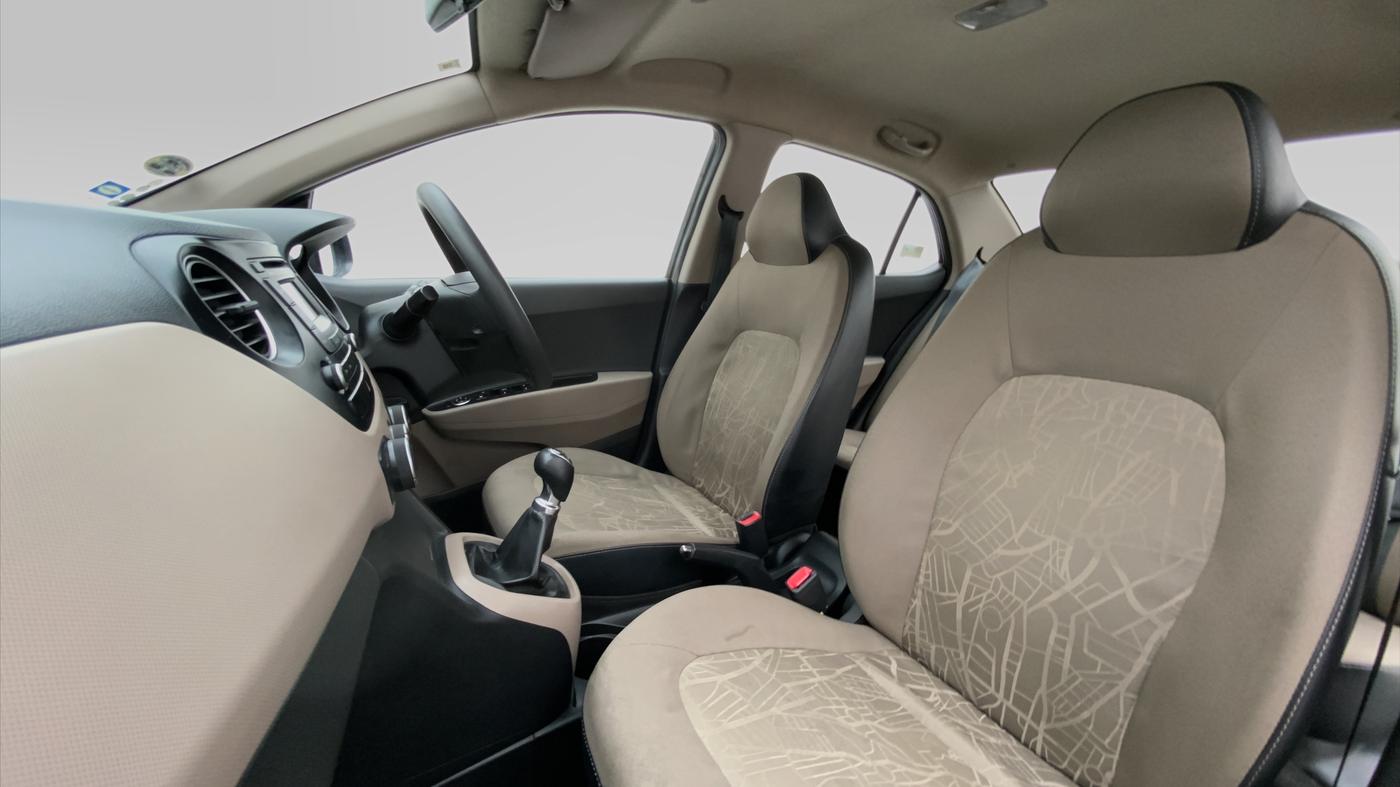 2014 Hyundai Xcent S 1.2, Petrol, Manual, 53,216 km, Right Side Front Door Cabin