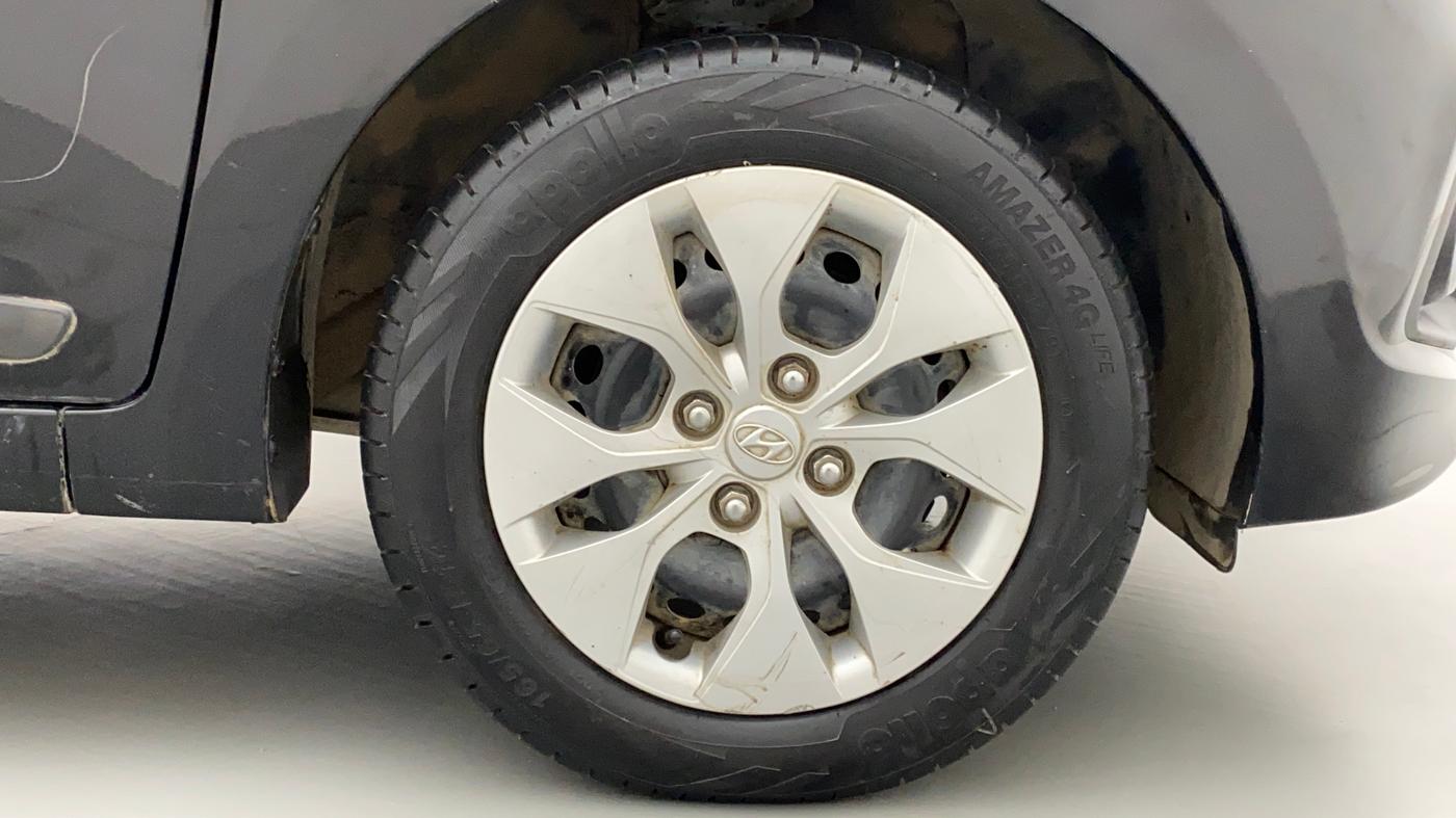 2014 Hyundai Xcent S 1.2, Petrol, Manual, 53,216 km, Right Front Wheel