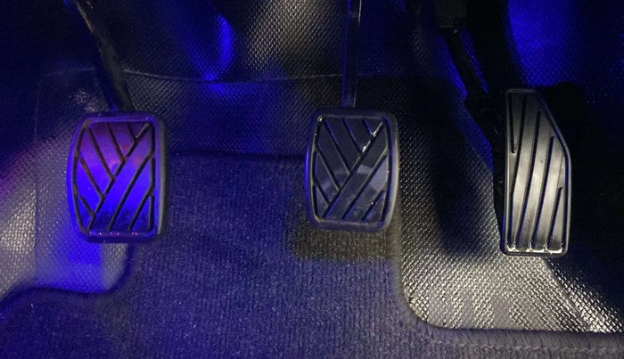 2021 Maruti Baleno ZETA PETROL 1.2, Petrol, Manual, 7,657 km, Pedals