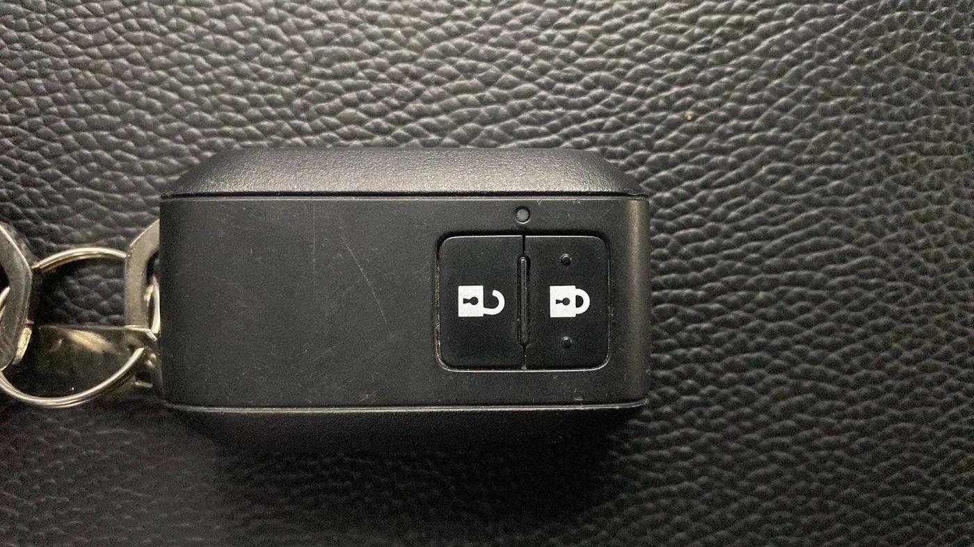2021 Maruti Baleno ZETA PETROL 1.2, Petrol, Manual, 7,657 km, Key Close Up