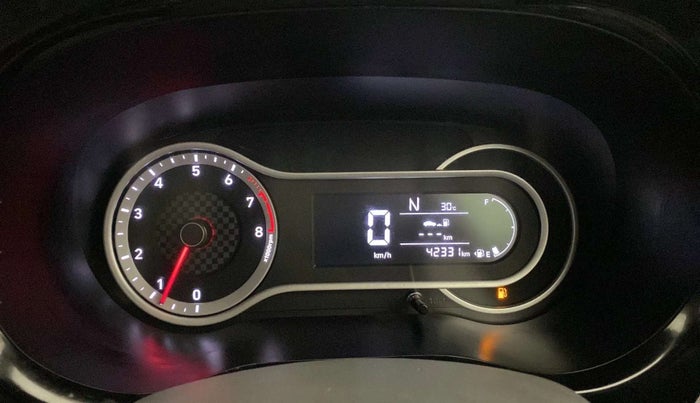 2020 Hyundai GRAND I10 NIOS SPORTZ AMT 1.2 KAPPA VTVT, Petrol, Automatic, 42,382 km, Odometer Image