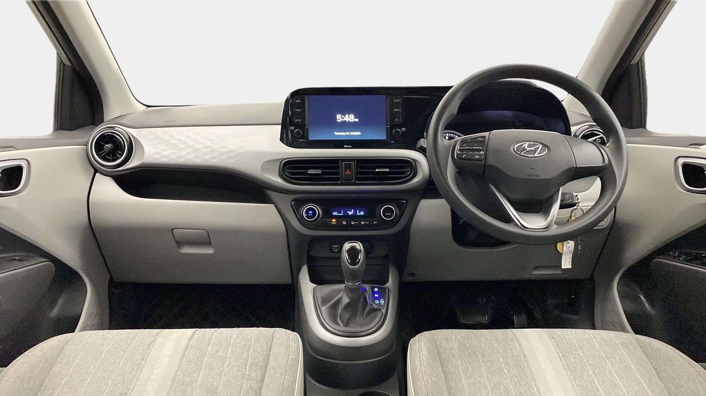 2020 Hyundai GRAND I10 NIOS SPORTZ AMT 1.2 KAPPA VTVT, Petrol, Automatic, 42,382 km, Dashboard