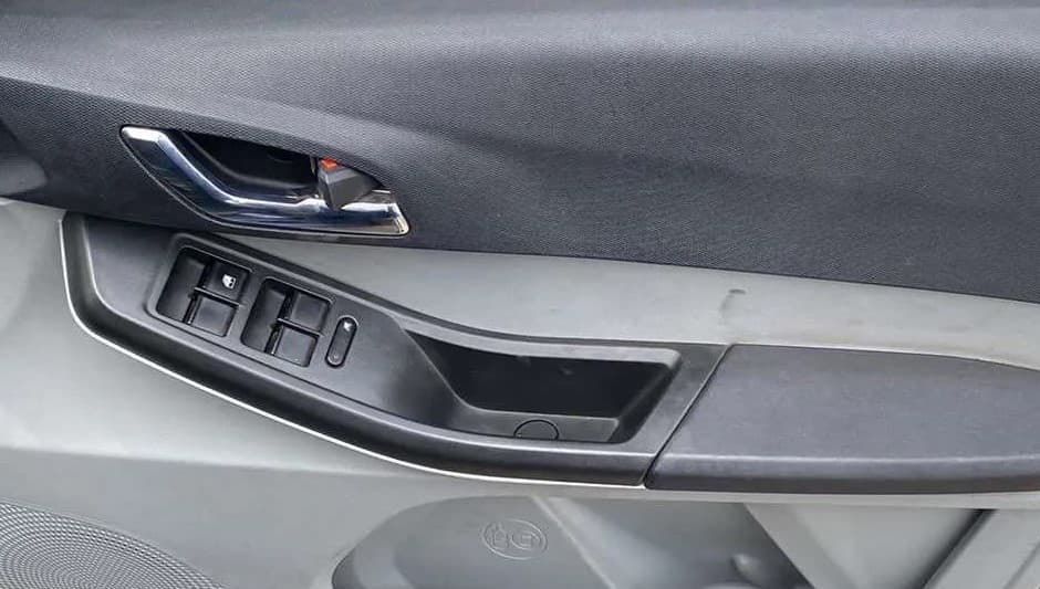 2021 Tata Tiago XZ PLUS PETROL, Petrol, Manual, 25,128 km, Driver Side Door Panels Control