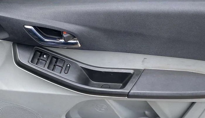 2021 Tata Tiago XZ PLUS PETROL, Petrol, Manual, 25,128 km, Driver Side Door Panels Control