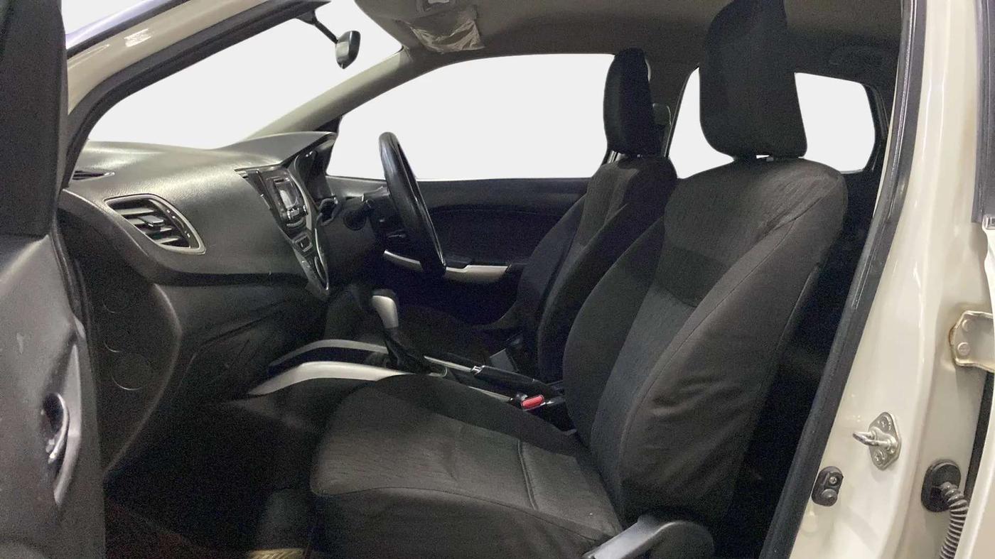 2016 Maruti Baleno DELTA CVT PETROL 1.2, Petrol, Automatic, 88,823 km, Right Side Front Door Cabin