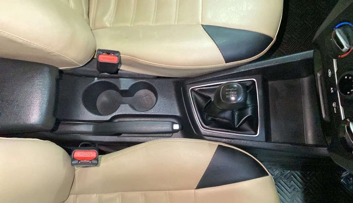 2019 Hyundai Elite i20 SPORTZ PLUS 1.2, Petrol, Manual, 45,063 km, Gear Lever
