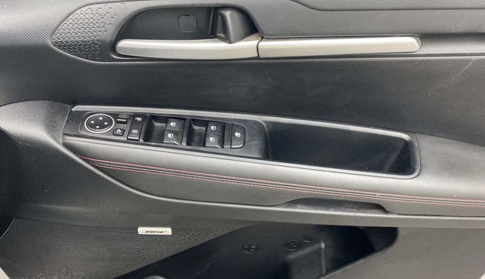 2020 KIA SONET GTX PLUS 1.0 IMT, Petrol, Manual, 47,319 km, Driver Side Door Panels Control