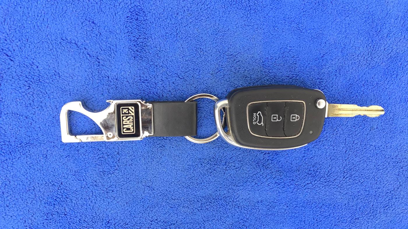 2021 Hyundai NEW I20 SPORTZ 1.2 MT, Petrol, Manual, 24,460 km, Key Close Up
