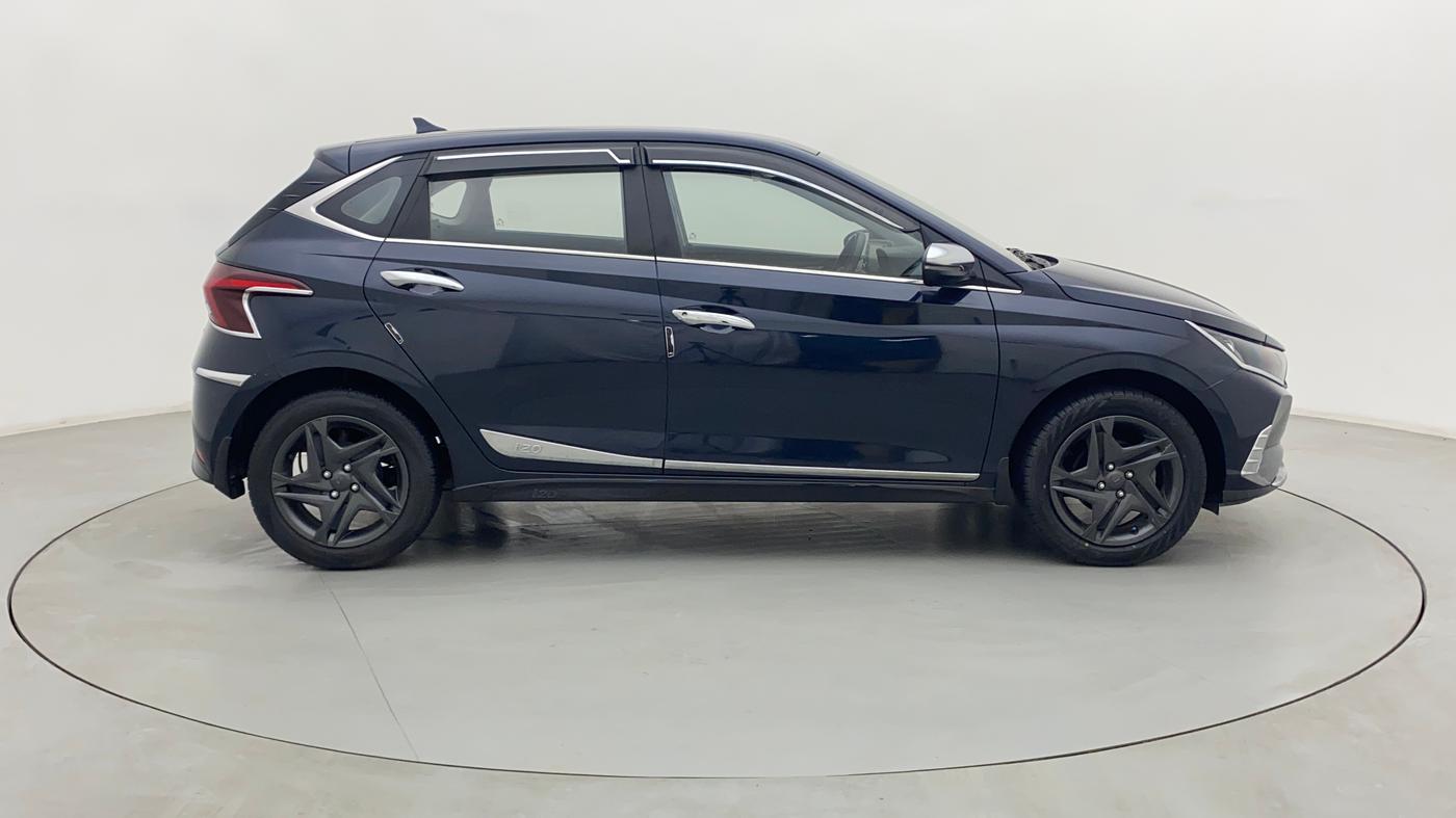 2021 Hyundai NEW I20 SPORTZ 1.2 MT, Petrol, Manual, 24,460 km, Right Side View