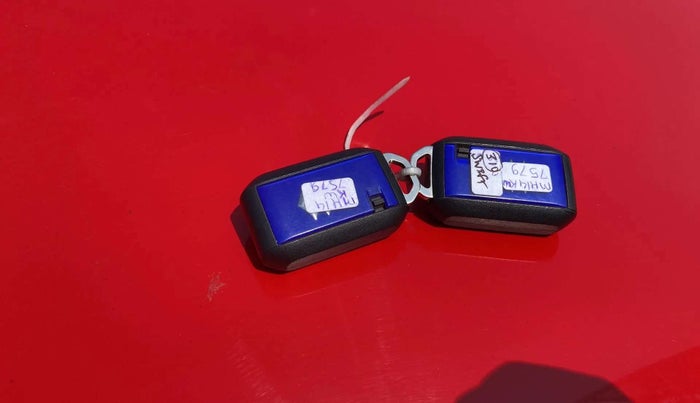 2023 Maruti Swift ZXi AMT, Petrol, Automatic, 27,994 km, Key Close Up