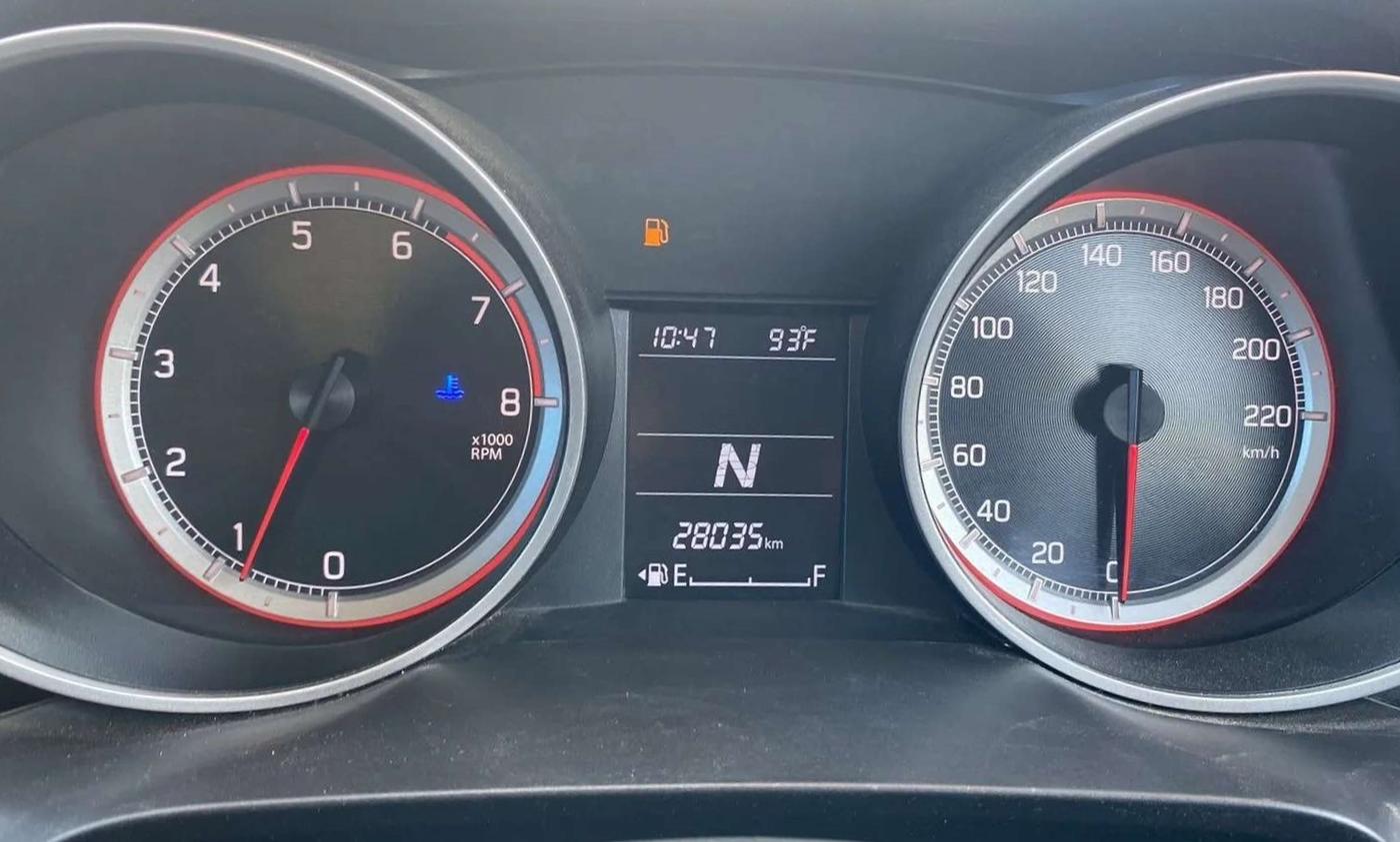 2023 Maruti Swift ZXi AMT, Petrol, Automatic, 27,994 km, Odometer Image