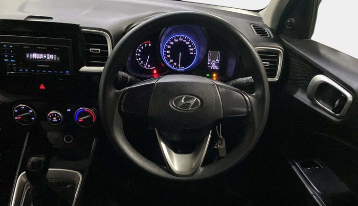 2019 Hyundai VENUE E 1.2, Petrol, Manual, 31,930 km, Steering Wheel Close Up