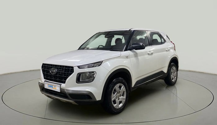 2019 Hyundai VENUE E 1.2, Petrol, Manual, 31,930 km, Left Front Diagonal