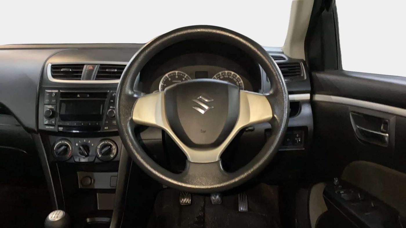 2014 Maruti Swift VDI, Diesel, Manual, 98,395 km, Steering Wheel Close Up