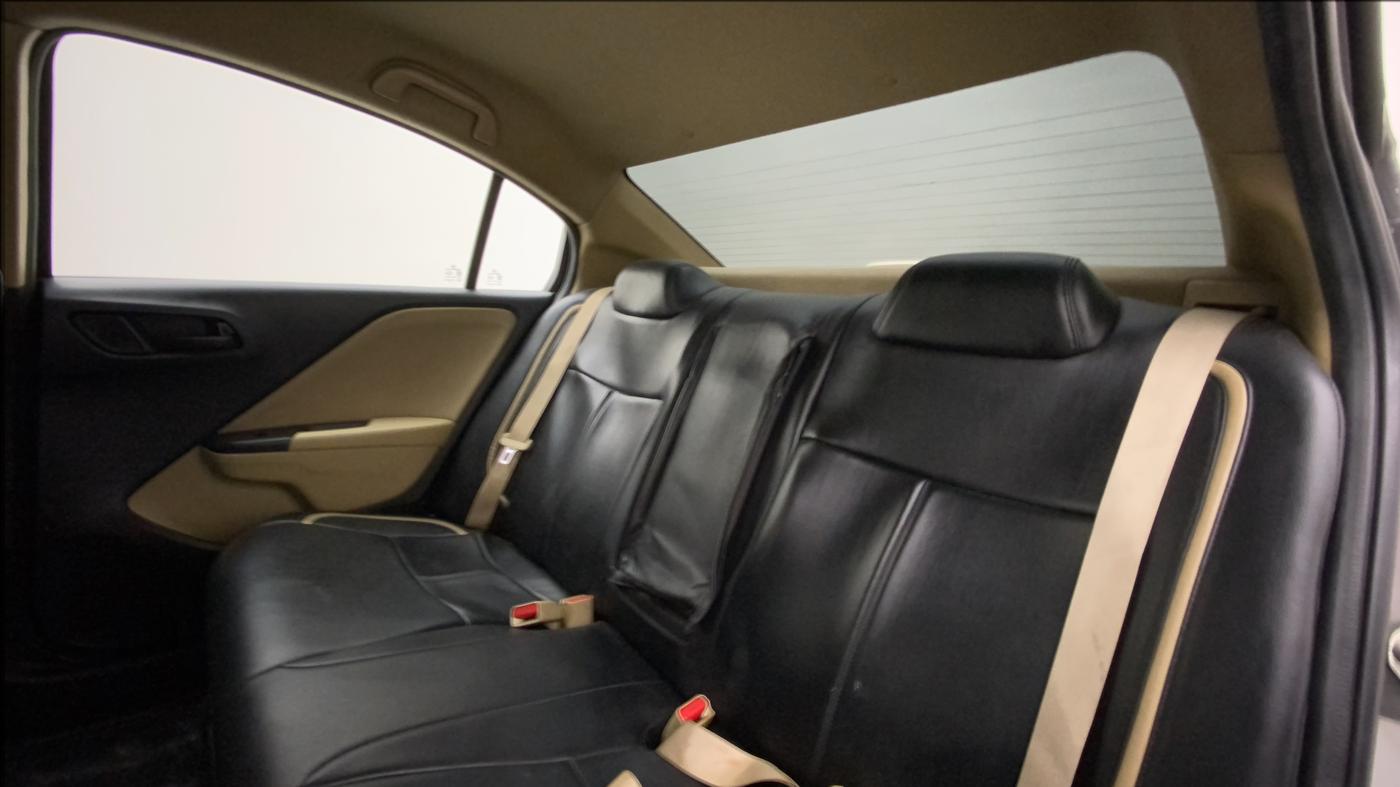 2015 Honda City 1.5L I-VTEC SV, Petrol, Manual, 88,259 km, Right Side Rear Door Cabin