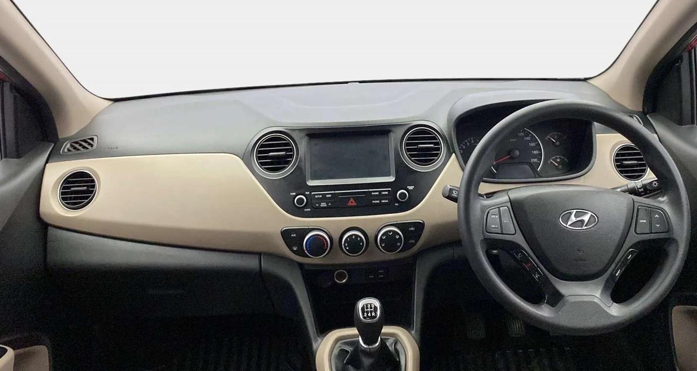 2019 Hyundai Grand i10 SPORTZ 1.2 KAPPA VTVT, Petrol, Manual, 48,997 km, Dashboard