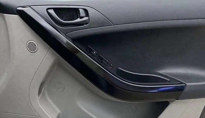 2019 Tata NEXON XT PLUS PETROL, Petrol, Manual, 48,758 km, Driver Side Door Panels Control