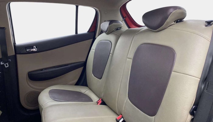 2013 Hyundai i20 SPORTZ 1.2, Petrol, Manual, 31,264 km, Right Side Rear Door Cabin