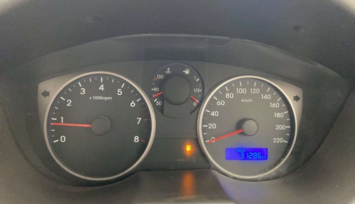 2013 Hyundai i20 SPORTZ 1.2, Petrol, Manual, 31,264 km, Odometer Image