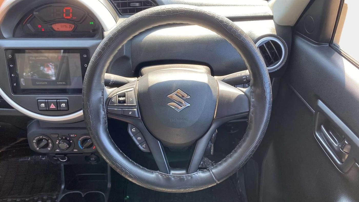 2023 Maruti S PRESSO VXI PLUS (O) AMT, Petrol, Automatic, 5,353 km, Steering Wheel Close Up