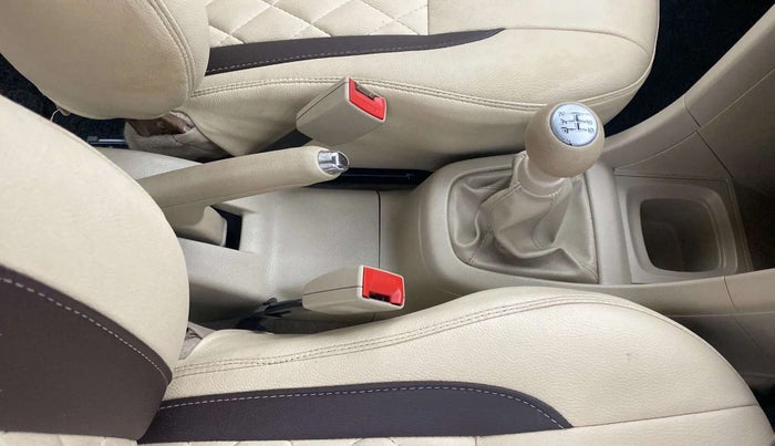 2014 Maruti Swift Dzire VXI, Petrol, Manual, 74,586 km, Gear Lever
