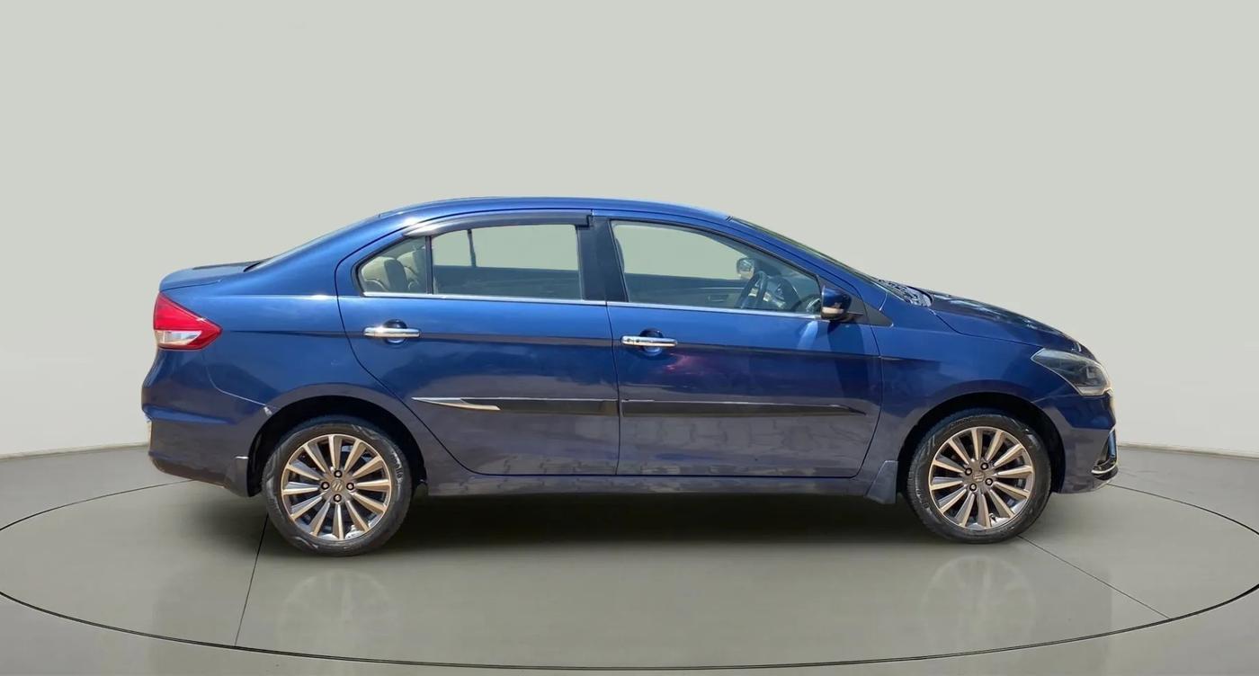 2018 Maruti Ciaz ALPHA 1.5 SHVS PETROL, Petrol, Manual, 84,248 km, Right Side View