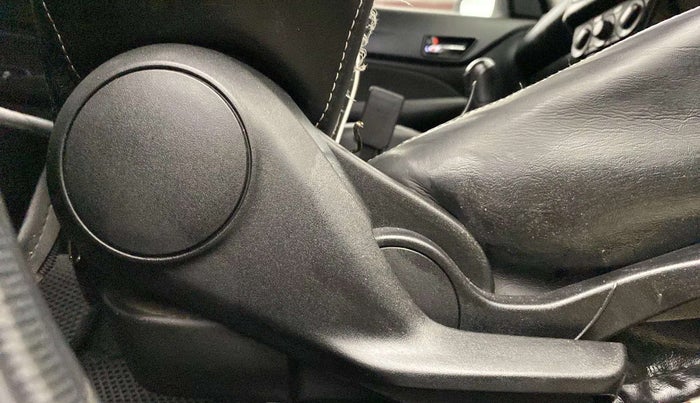 2019 Maruti Swift VXI, Petrol, Manual, 16,973 km, Driver Side Adjustment Panel
