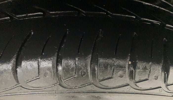 2019 Tata TIGOR XZA PLUS PETROL, Petrol, Automatic, 28,106 km, Left Rear Tyre Tread