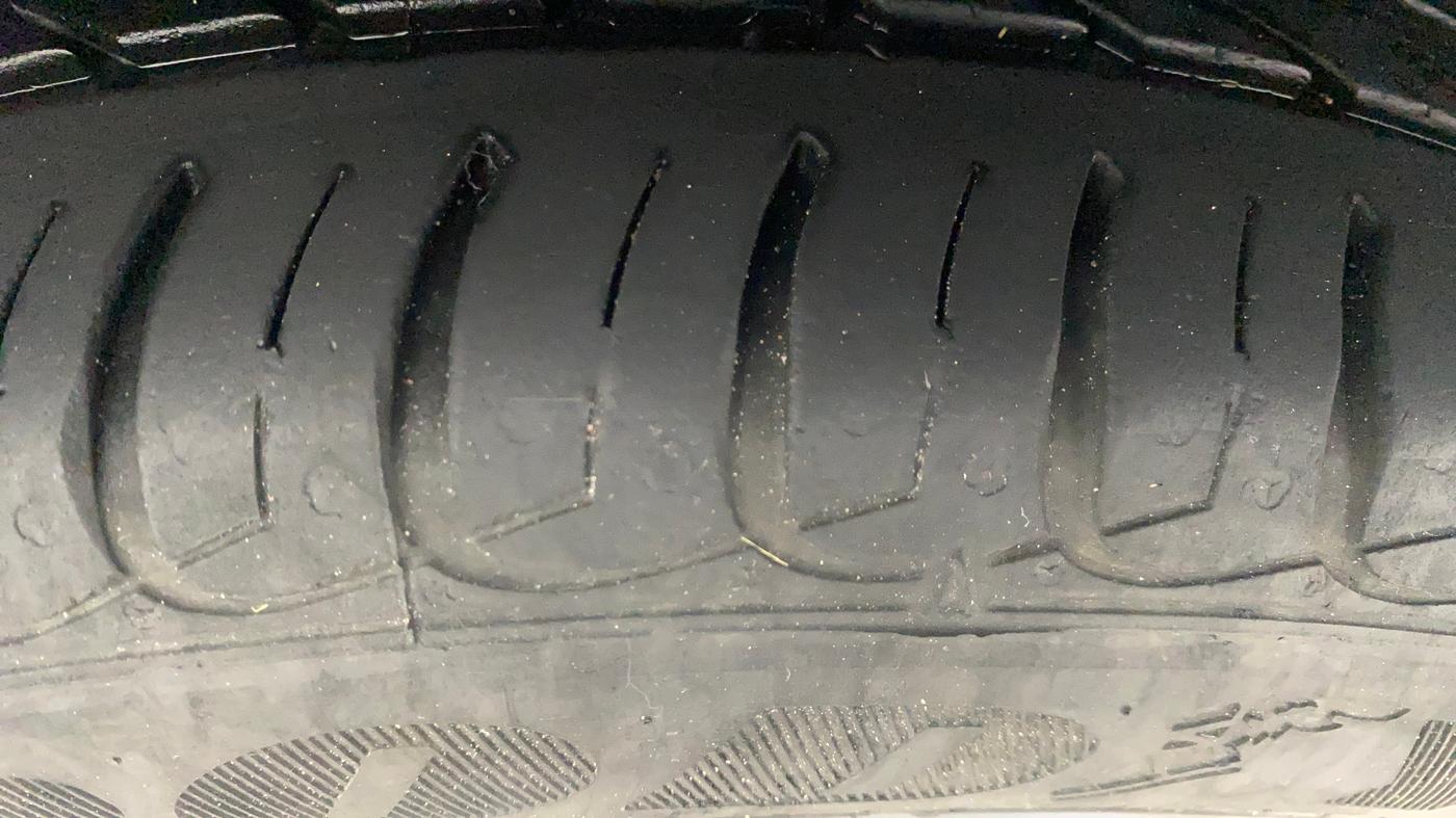 2019 Tata TIGOR XZA PLUS PETROL, Petrol, Automatic, 28,106 km, Right Rear Tyre Tread