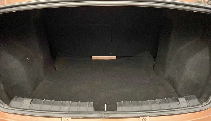 2017 Tata TIGOR XT PETROL, Petrol, Manual, 38,648 km, Boot Inside