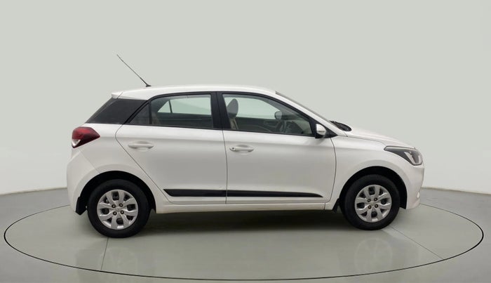 2015 Hyundai Elite i20 SPORTZ 1.2, Petrol, Manual, 77,355 km, Right Side View