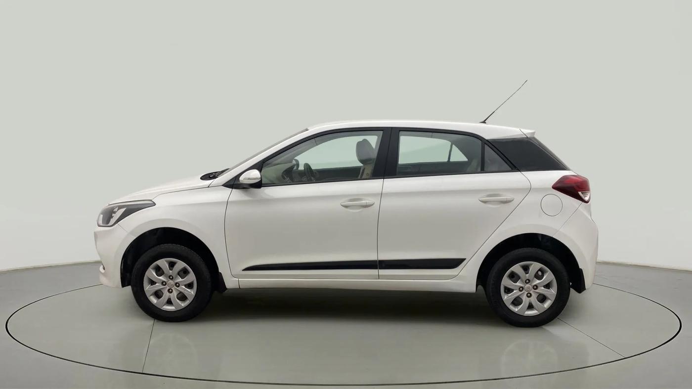 2015 Hyundai Elite i20 SPORTZ 1.2, Petrol, Manual, 77,355 km, Left Side