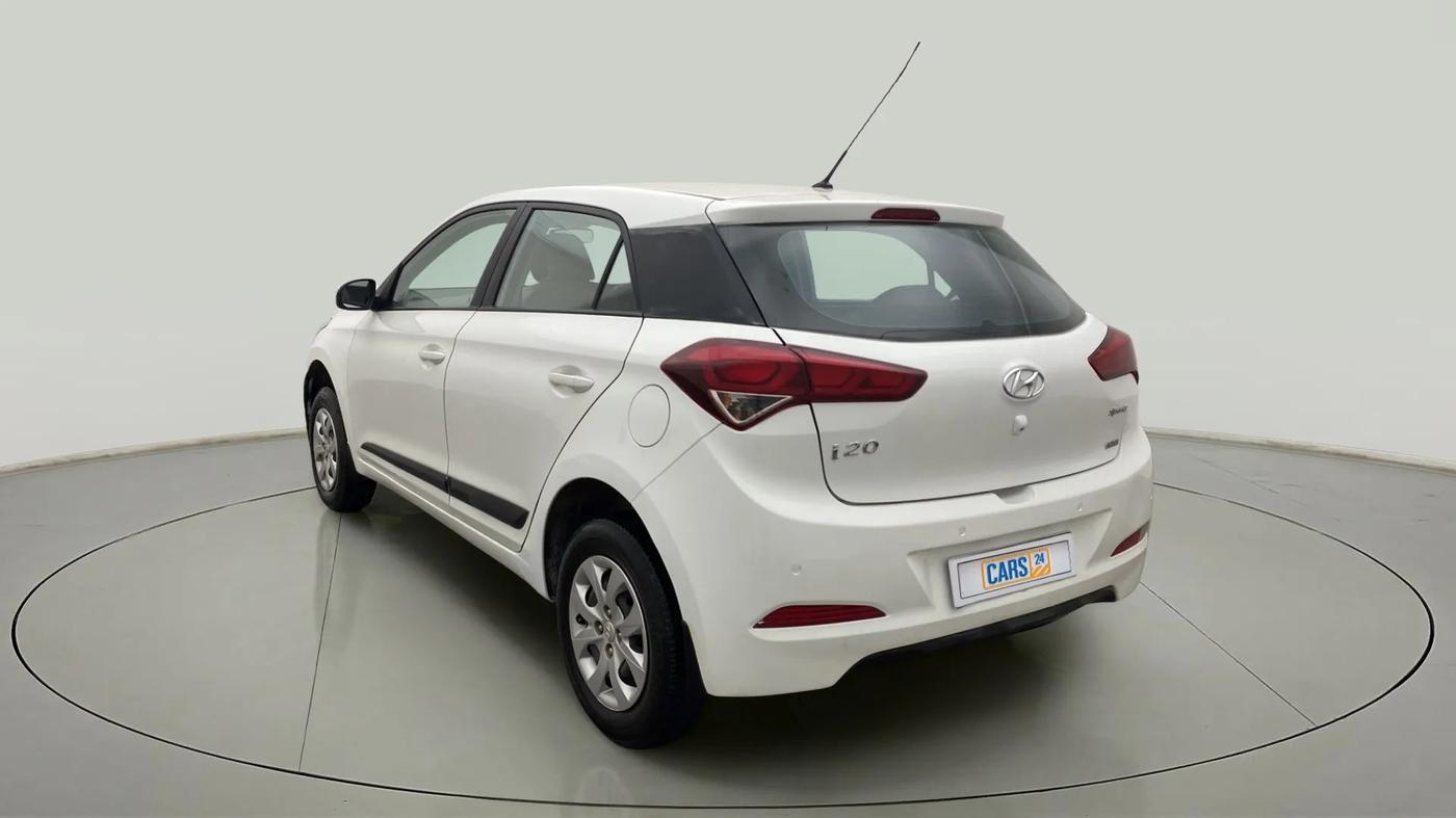 2015 Hyundai Elite i20 SPORTZ 1.2, Petrol, Manual, 77,355 km, Left Back Diagonal