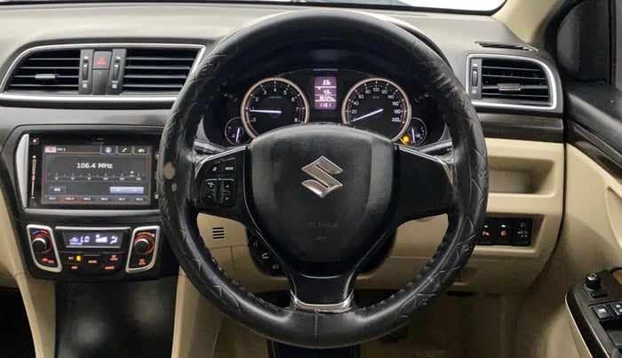2015 Maruti Ciaz ZXI+, Petrol, Manual, 96,372 km, Steering Wheel Close Up