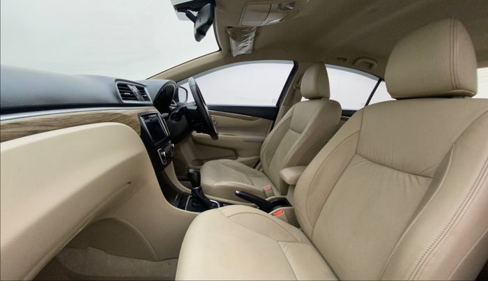 2018 Maruti Ciaz ALPHA  AT 1.4  PETROL, Petrol, Automatic, 46,103 km, Right Side Front Door Cabin