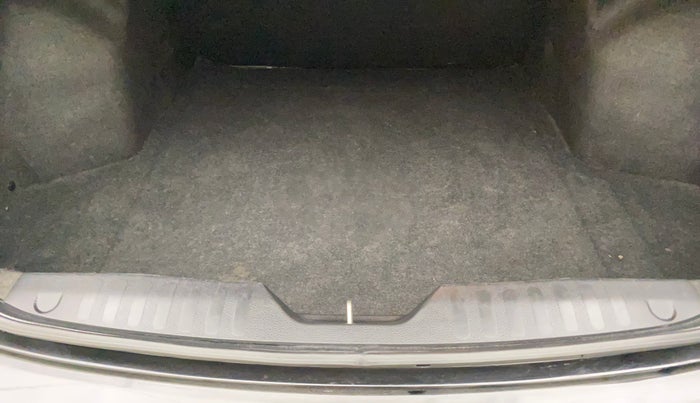 2018 Maruti Ciaz ALPHA  AT 1.4  PETROL, Petrol, Automatic, 46,103 km, Boot Inside