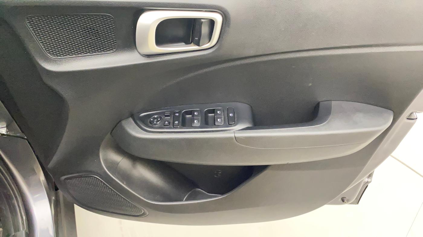 2021 Hyundai VENUE SX 1.0 TURBO IMT, Petrol, Manual, 47,902 km, Driver Side Door Panels Control