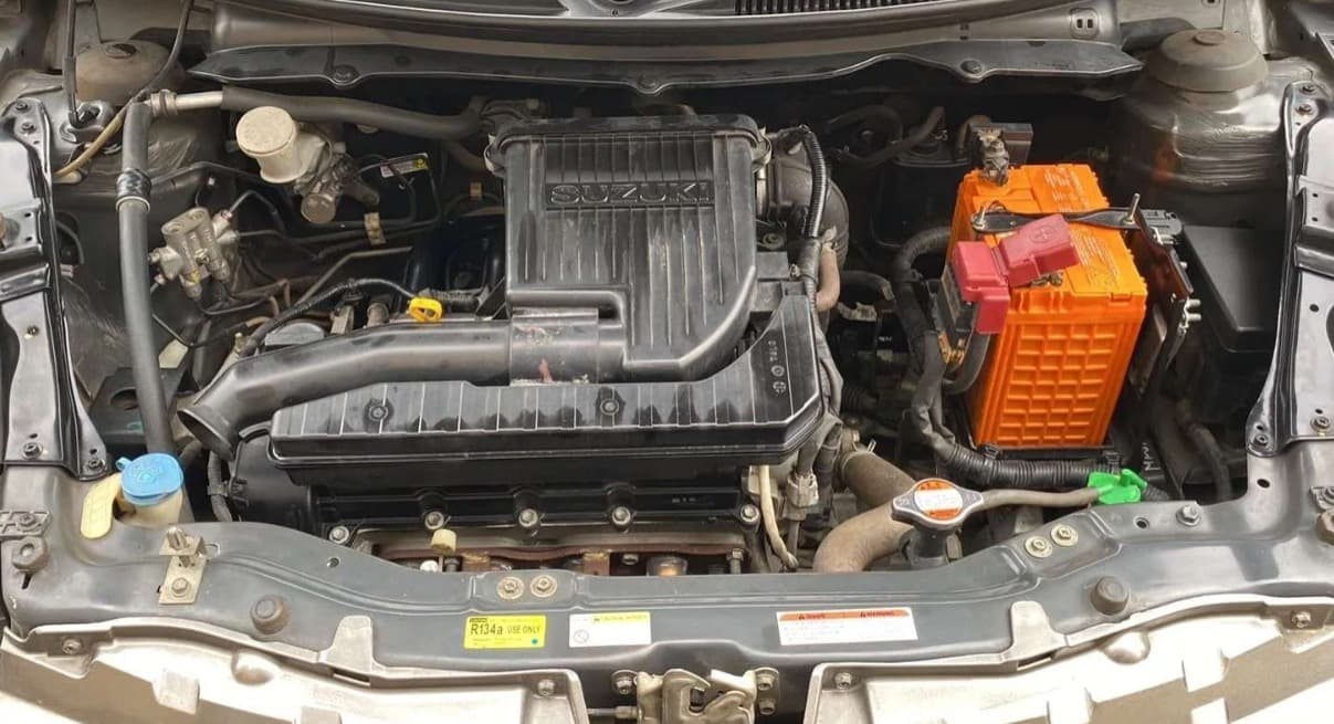 2016 Maruti Swift Dzire VXI, Petrol, Manual, 35,649 km, Open Bonet