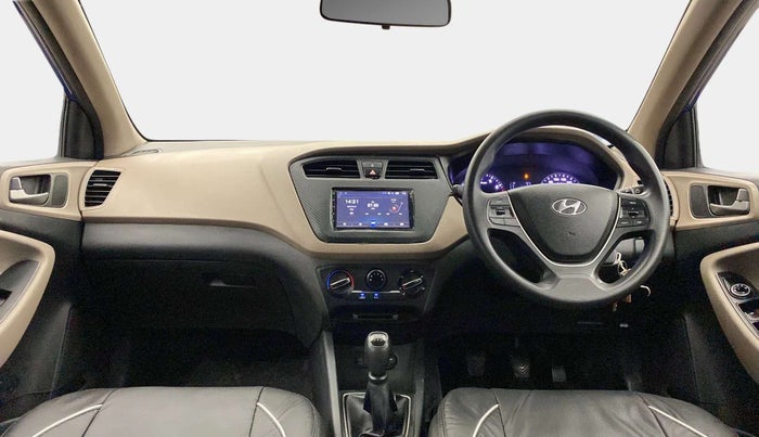 2014 Hyundai Elite i20 MAGNA 1.2, Petrol, Manual, 1,06,989 km, Dashboard