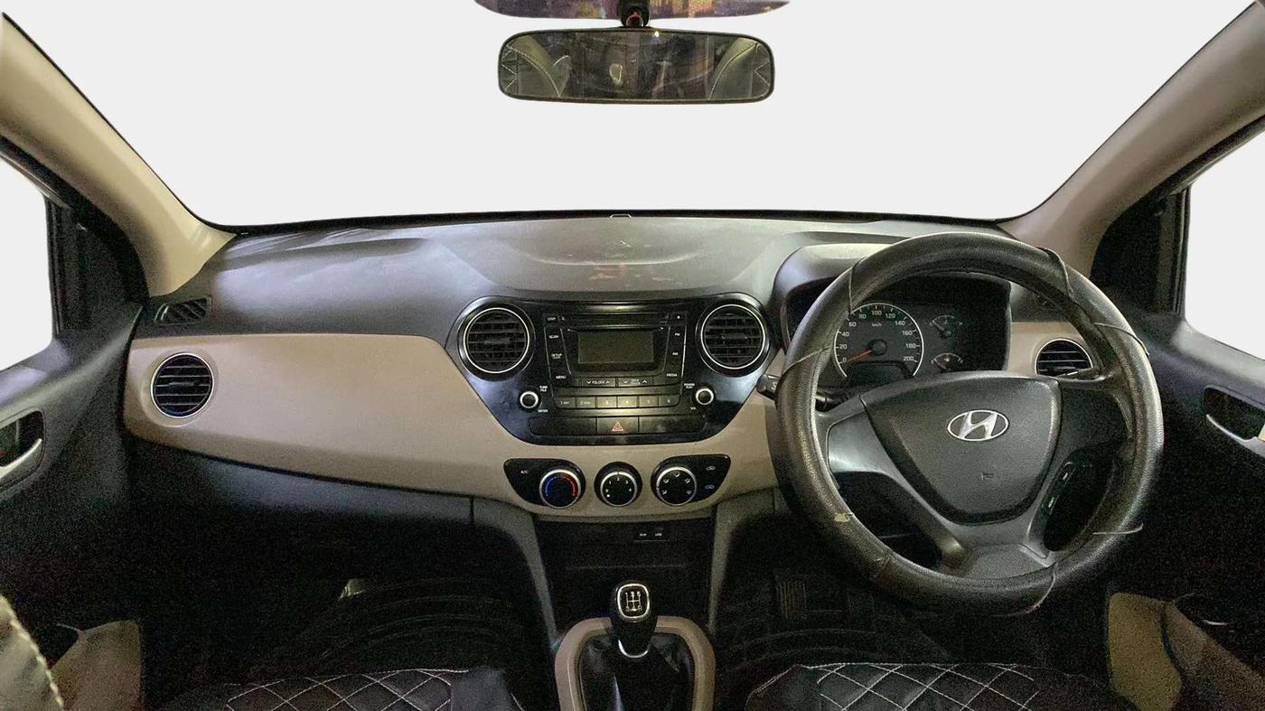 2014 Hyundai Grand i10 SPORTZ 1.2 KAPPA VTVT, Petrol, Manual, 85,117 km, Dashboard