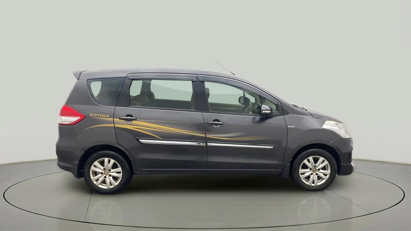 2017 Maruti Ertiga VXI AT, Petrol, Automatic, 83,920 km, Right Side View